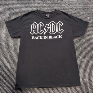 AC/DC Back In Black Europe 2024 Tour Rock Band Concert Sz M Logo T-Shirt C-Life